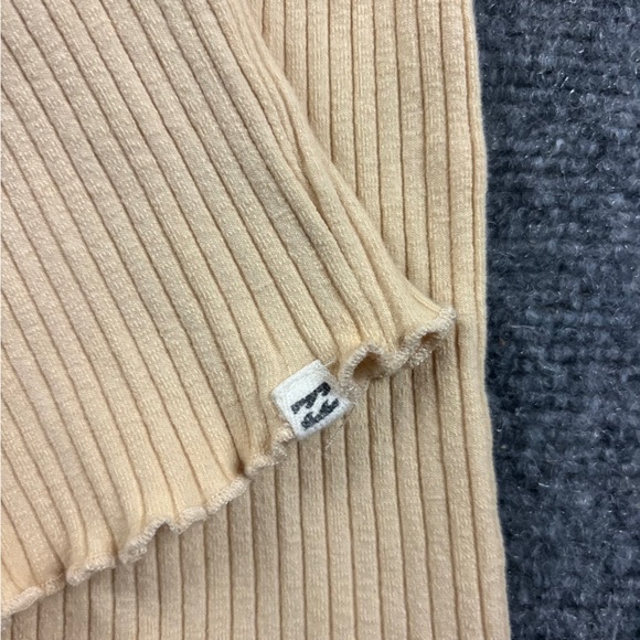 BILLABONG Women’s Ribbed Crop Tank Top cream colored V-Neck size: Large - Picture 3 of 7